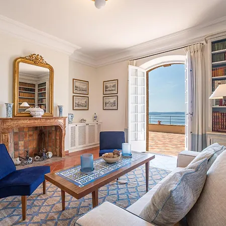 12br Villa *